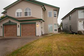 818 Red Crow Boulevard W