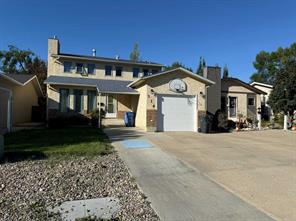 114 Red crow Boulevard W