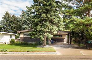 317 Laval Boulevard W