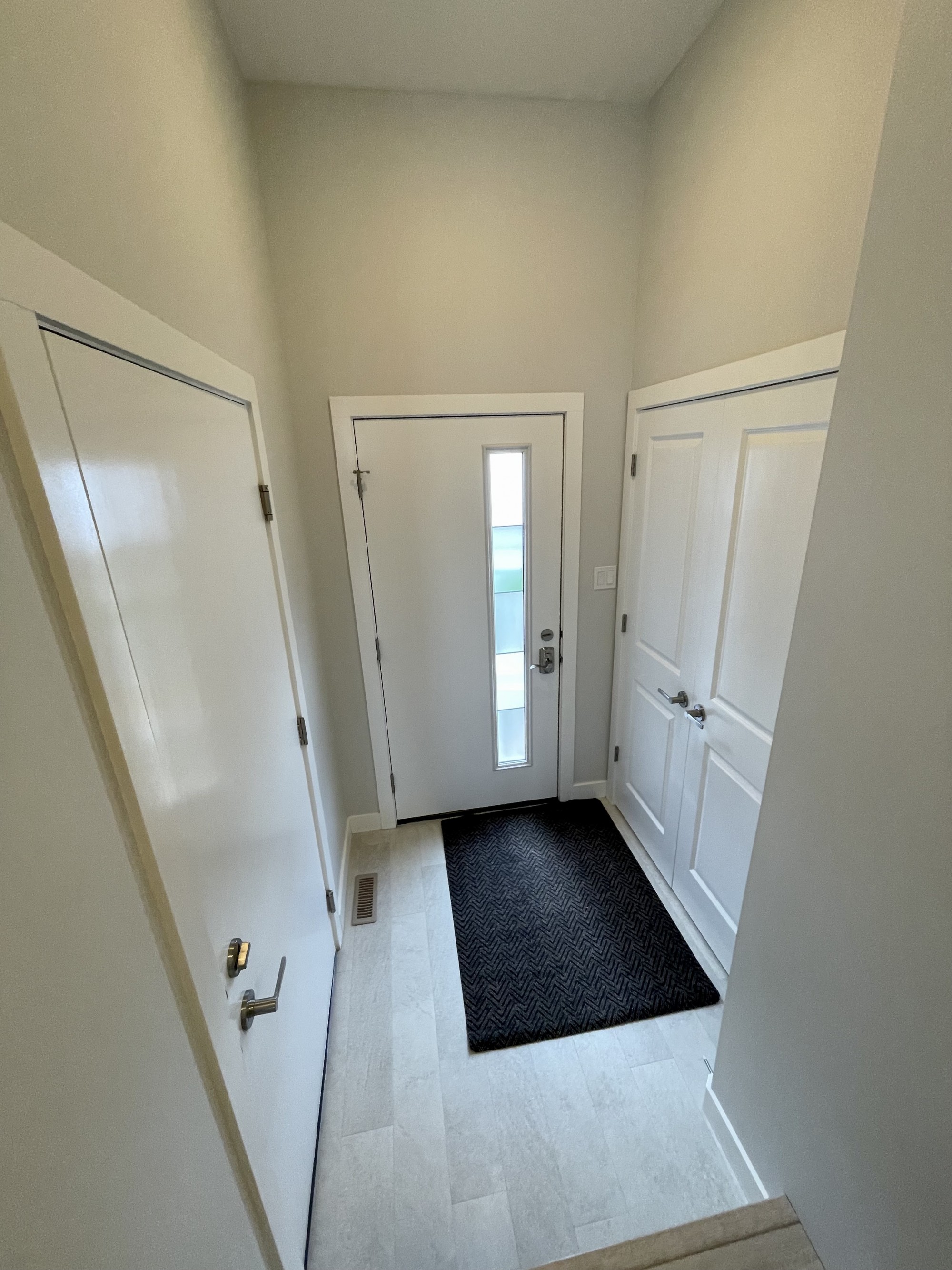Foyer Key Image
