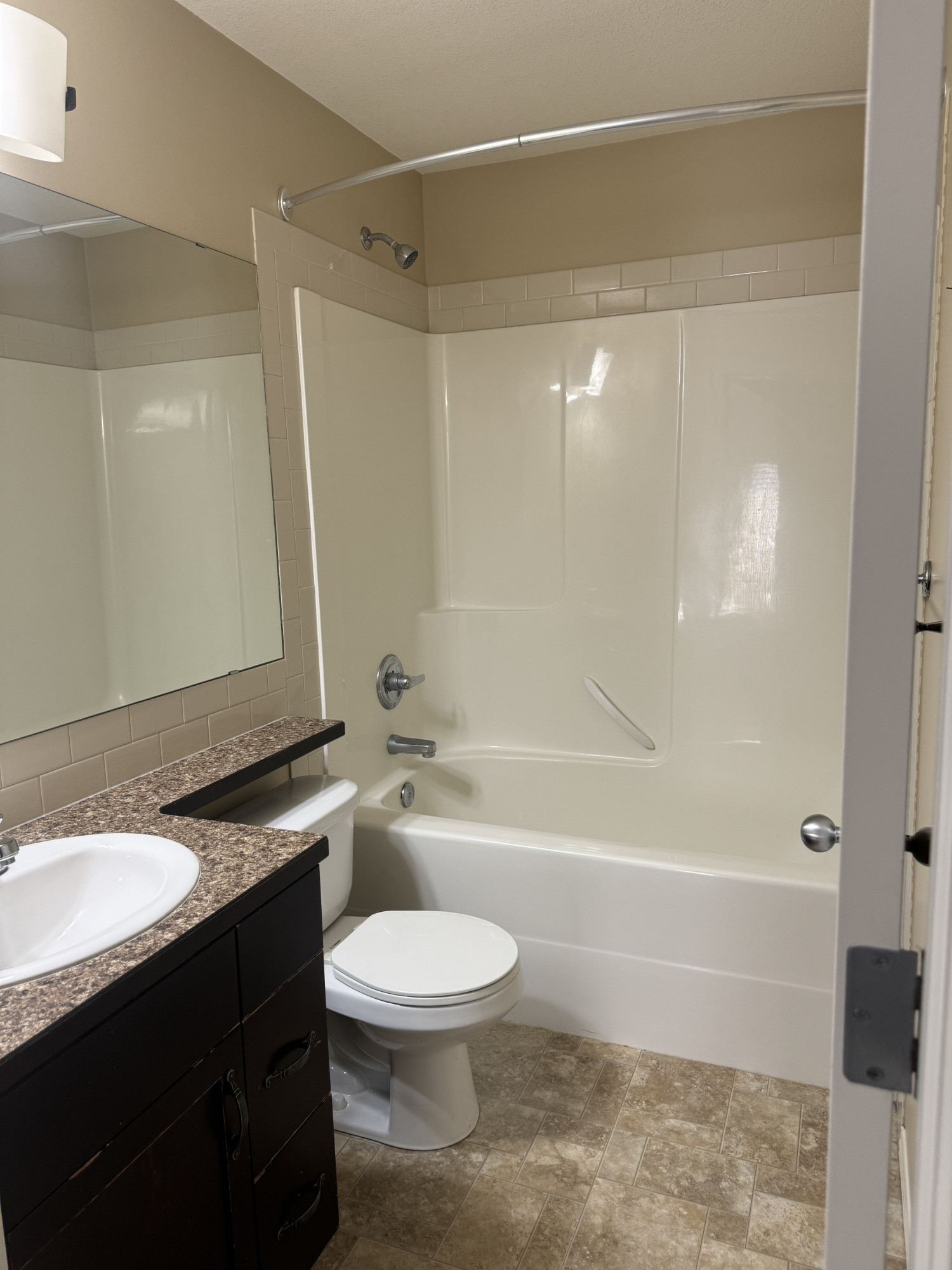 4pc Bathroom Key Image