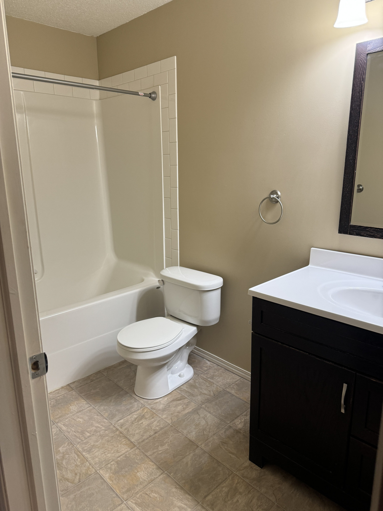 3pc Bathroom Key Image