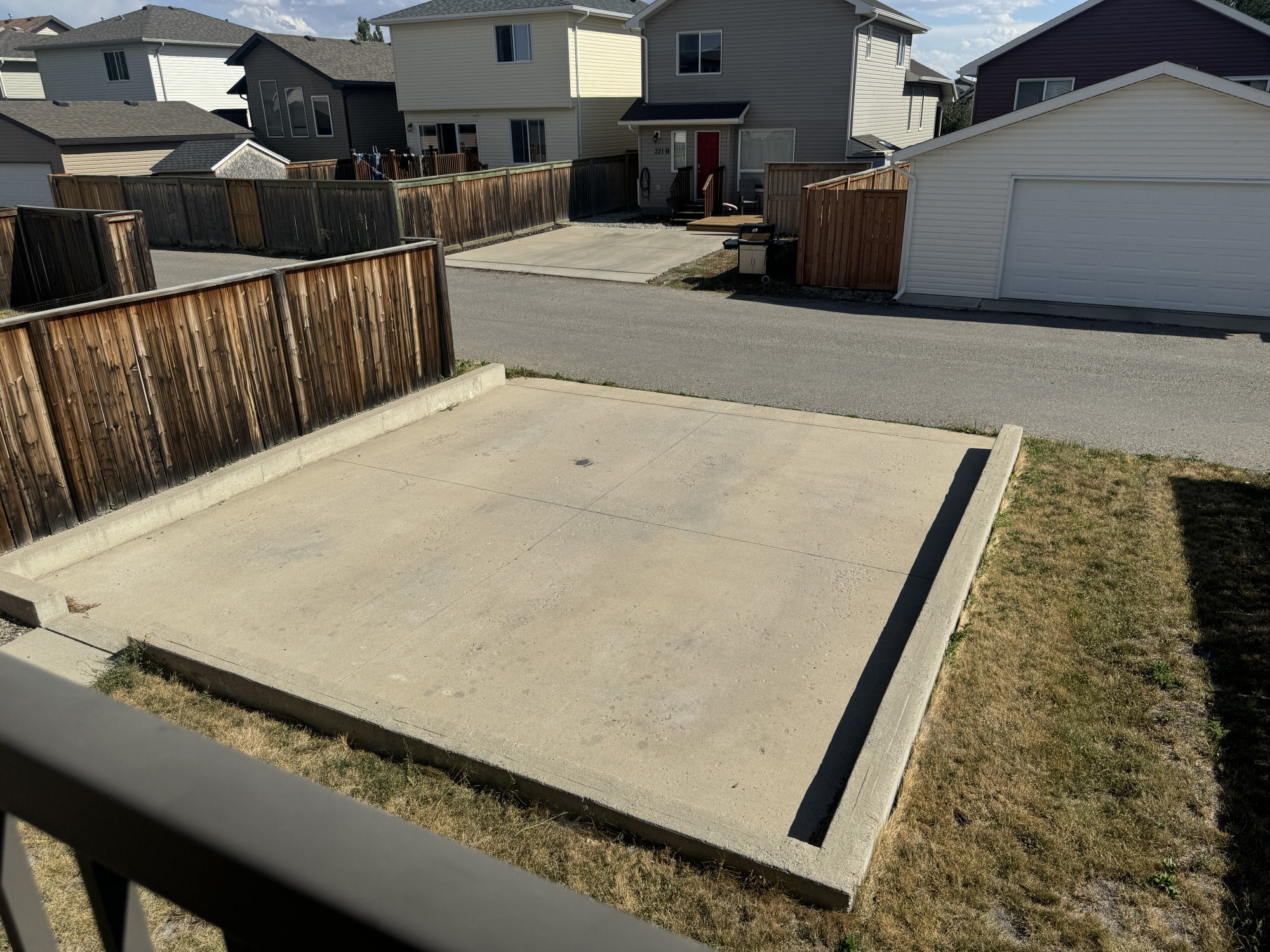 Back Yard Key Image