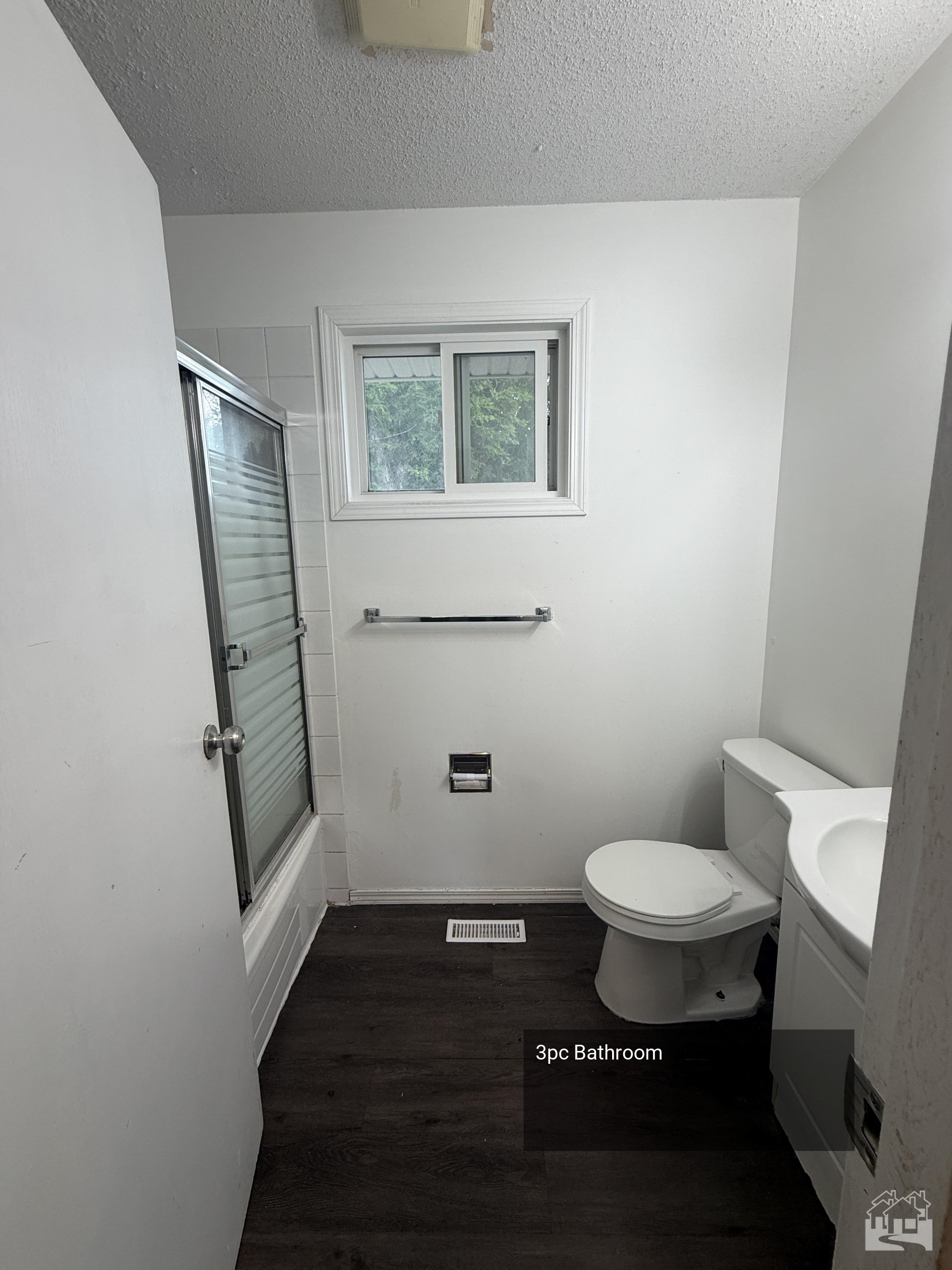 3pc Bathroom Key Image