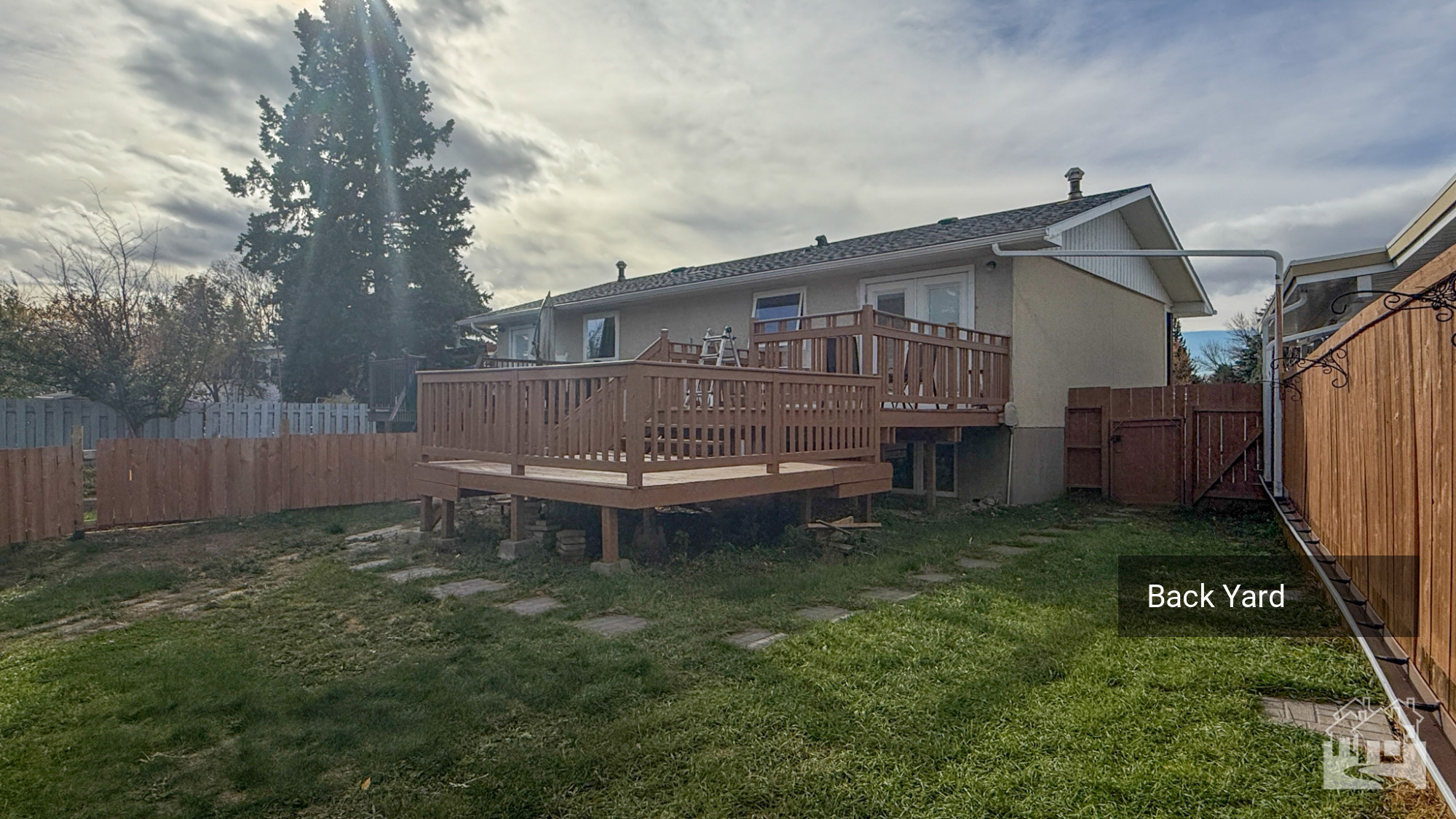 Back Yard Key Image
