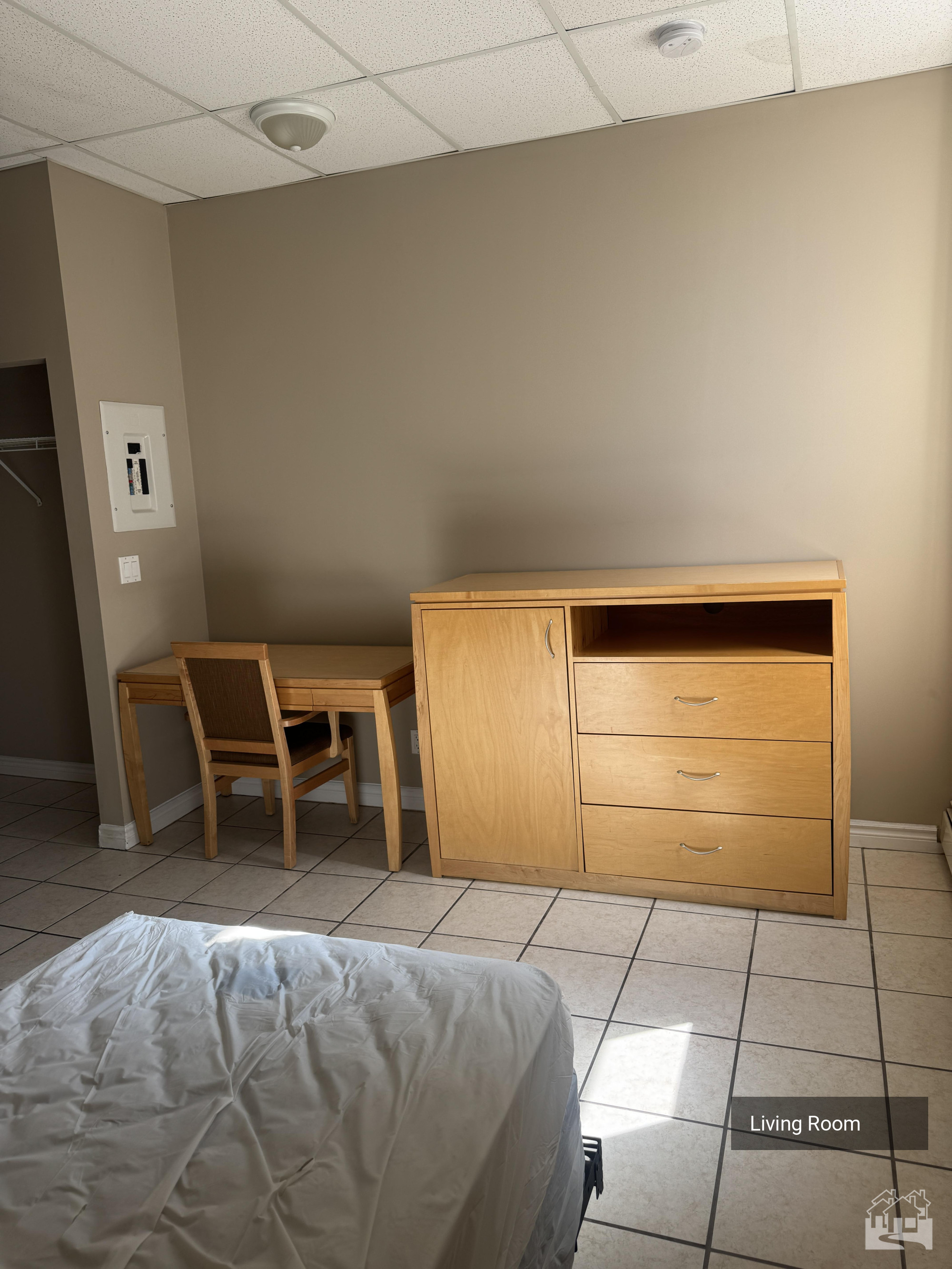 Living Room Key Image
