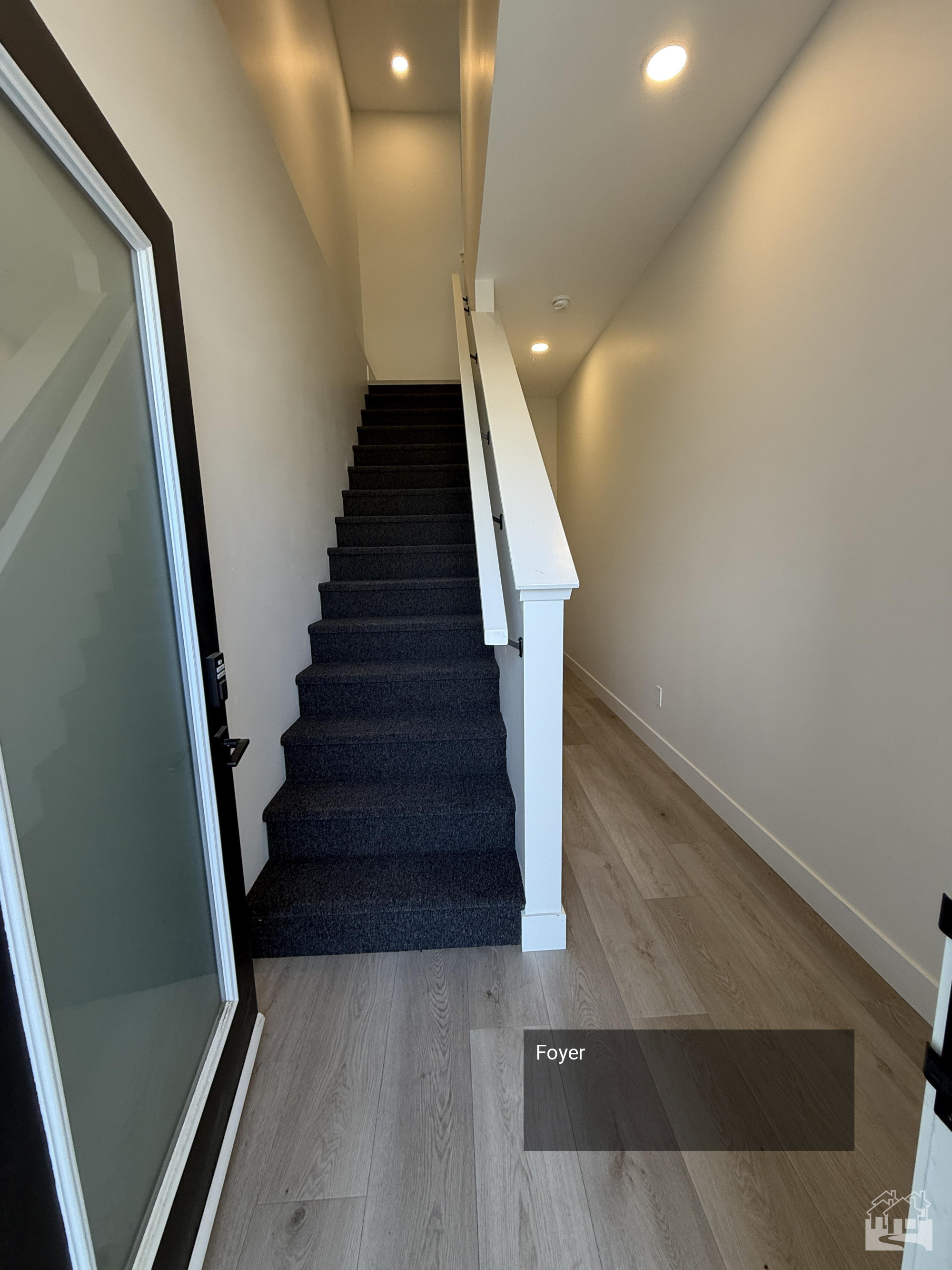 Foyer Key Image