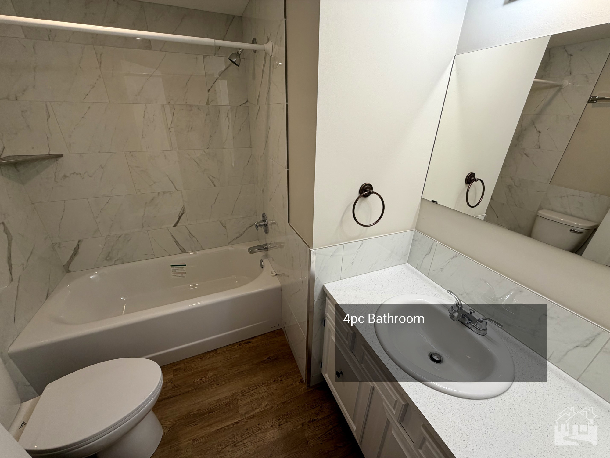 4pc Bathroom Key Image