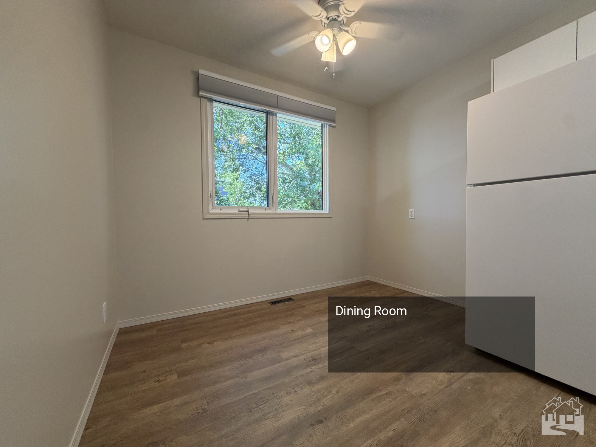 Dining Room Key Image