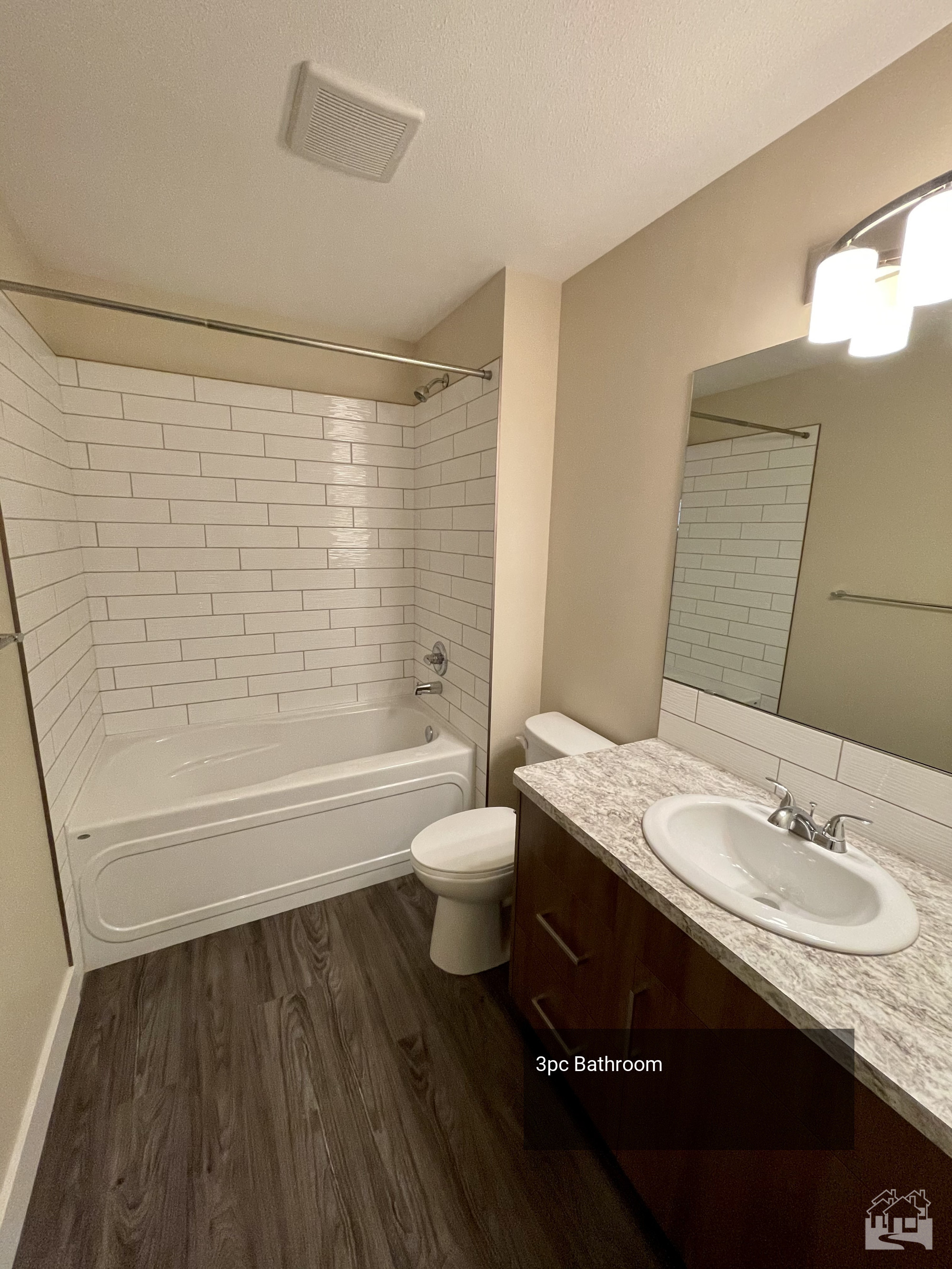 3pc Bathroom Key Image