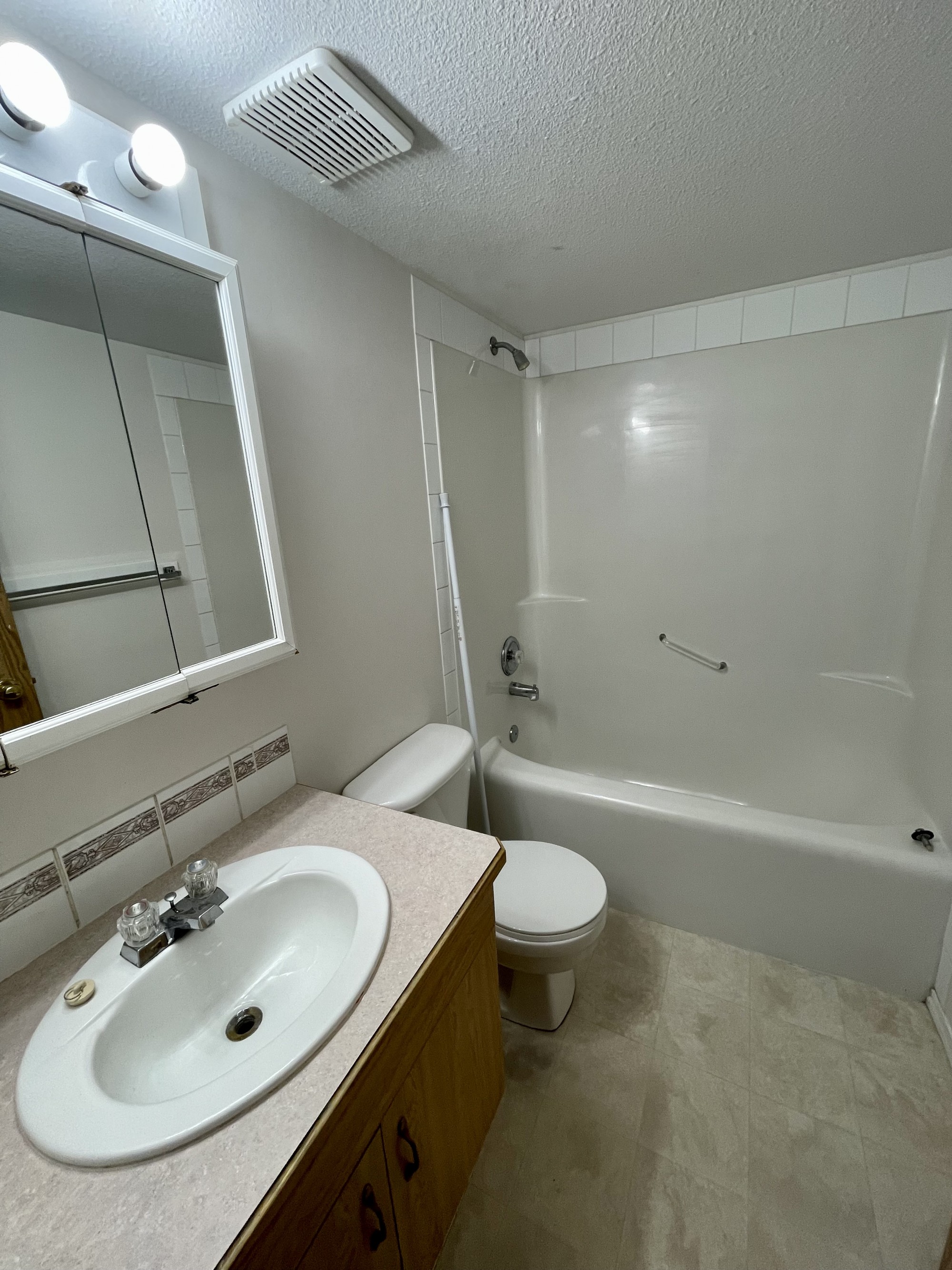 3pc Bathroom Key Image