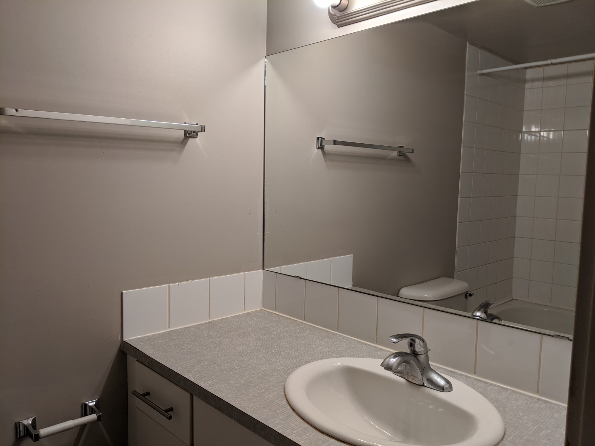 4pc Bathroom Key Image